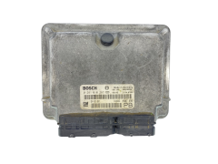 Kontrolna Enota 24417167PB 0281010267 Opel Bosch 63072