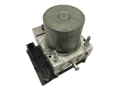 Črpalka Abs Renault Modus 8200701498 0265234618 Bosch 67611