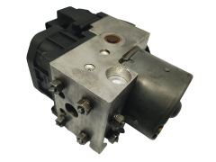 Črpalka Abs Renault Clio 2 8200085584 0273004621 0265216872 62109