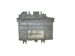 Kontrolna Enota 0261204593 6K0906027E VW Bosch 61118