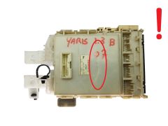 Škatla z varovalkami Toyota 82730-52700 20214