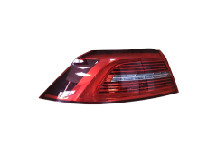 Luč Leva Ali VW Passat 3G5945207E 99451799702 DPA