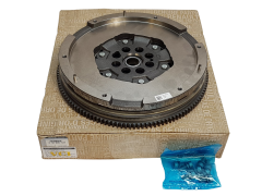 Vztrajnik Renault 123008972R 123108013R Original