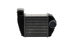 Hladilnik Polnilnega Zraka 4F0145806R 11451803501 Audi A6 Vika