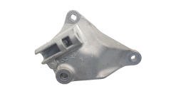Nosilec motorja 117107507R A2822030244 1.3 TCe Renault Mercedes 0km S3