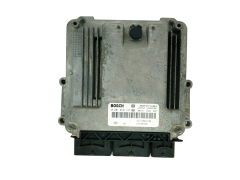 Kontrolna Enota 0281019147 237102213R 237102720R Renault Bosch 32176