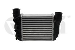 Hladilnik Polnilnega Zraka 8E0145805N 11451803601 Audi Seat Vika