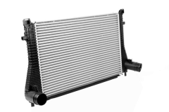 Hladilnik Polnilnega Zraka 5Q0145803N 11451616101 VW Audi Seat Skoda Vika