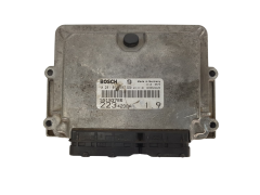 Kontrolna Enota 55193786 0281011557 22342DBA Fiat Bosch 3647