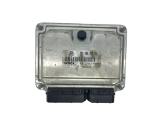 Kontrolna Enota 038906019BK 0281010305 VW Bosch 63441