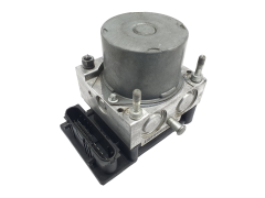 Črpalka Abs 107 C1 Aygo 44510-0H010 0265800441 Bosch 61520