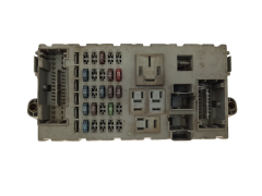 Škatla z varovalkami Fiat 46520600 CPL 46817785 NPL Delphi 20882