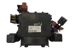 Škatla z varovalkami Ford YS6T14K150AB 65GF700-02 Siemens 19860