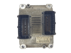 Kontrolna Enota Motorja ECU Fiat 00468019640 0261206980 Bosch 19415