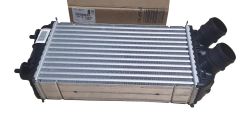 Hladilnik Polnilnega Zraka Original 9824742280 Citroen Peugeot