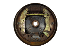Pokrov zavornega diska Szczęk Desna 7701024250 Renault 25 11943
