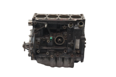 Blok motorja 7701470282 F3P674 1,8 Laguna Renault