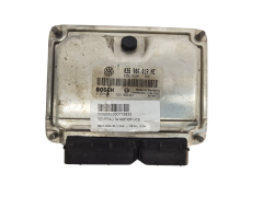 Kontrolna Enota 038906019NE 0281011824 Seat Bosch 3644