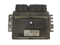 Kontrolna Enota Nissan MEC32-040 L4 YX Hitachi 1067