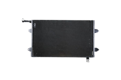 Kondenzator klimatske naprave Ali VW Golf 3 1H1820413 28200746901 Vika Kondenzator klimatske naprave Ali VW Golf 3 1H1820413 28200746901 Vika