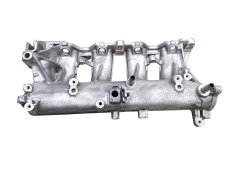 Sesalni kolektor 140038873R 8200691676 2.0 16v Turbo Renault