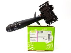 Stikalo za luči Master III Movano NV400 2556000Q0K valeo