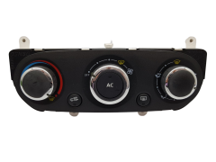 Kontrolna Enota Grelca 272704701R 5R5841100 Clio 4 Captur Renault 0km 10323