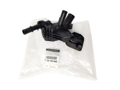 Ohišje Termostata Original Renault Clio IV Captur Logan 0.9 TCE 110616064R