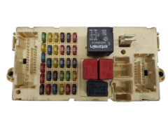 Škatla z varovalkami Alfa Romeo 51711428 NPL 46558758 20004