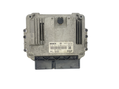 Kontrolna Enota 55198054 AL 0281012122 Opel Bosch 60175