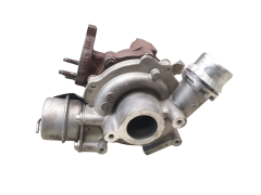 Turbopolnilnik 54389700006 114825H821162190 144117462R 1.5dCi Renault Mercedes