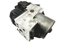 Črpalka Abs Toyota Corolla 44510-02050 0273004571 Bosch 46787