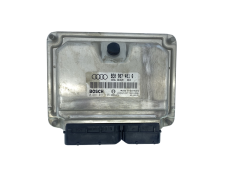 Kontrolna Enota Motorja ECU 8E0907401Q 0281011135 Audi Bosch 62728