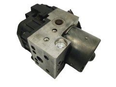 Črpalka Abs Toyota Yaris 44510-0D011 0273004636 0265216904 66095