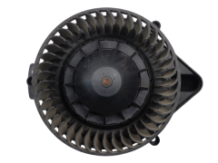 Motor Ventilatorja Grelca Audi Seat 8E1820021E 9020016 Valeo 1049