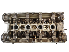 Glava motorja Mitsubishi Colt 1.8 16V 4G67