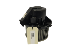 Motor Ventilatorja Grelca Mercedes Sprinter W906 A0008356107 Behr