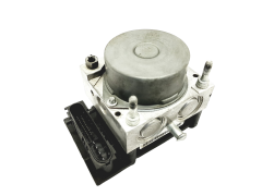 Črpalka Abs Renault Clio 3 8200559749 0265800559 0265231804 38963