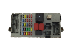 Škatla z varovalkami Fiat 51744898 NPL 46520600 CPL Delphi 20631