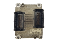 Kontrolna Enota Motorja ECU Fiat 00551803150 0261207905 Bosch