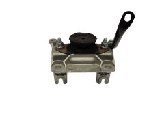 Nosilec Motorja Renault Twingo 3 112224152R 112205217R