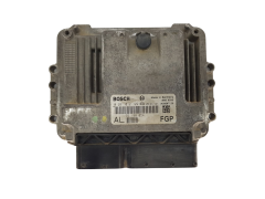 Kontrolna Enota 55198054 AL 0281012122 Opel Bosch 3183
