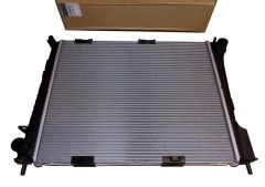 Hladilnik Motorja Original 8200468913 Renault