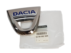 Emblem Spredaj Dacia Logan Sandero 628908295R Nov Original