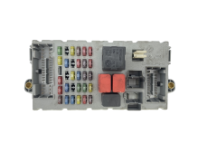 Škatla z varovalkami Fiat 46795988 NPL 46552681 CPL Delphi 58112