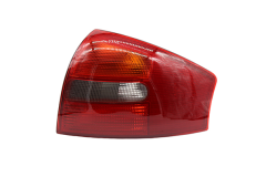 Luč Zadaj Desna 4B5945096 99451790802 Audi A6 DPA