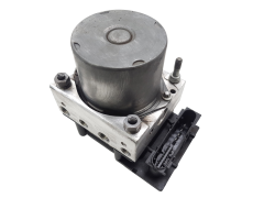 Črpalka Abs Fiat Grande Punto 55700423 0265800421 0265231535 Bosch 1165