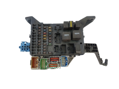 Škatla z varovalkami Ford 4S7T-14A073-AA 35091