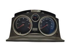 Merilnik vrtljajev Opel Astra H Zafira B 13267567UX 2395