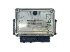 Kontrolna Enota 0281010442 8200141954 8200049306 Renault Bosch 63604